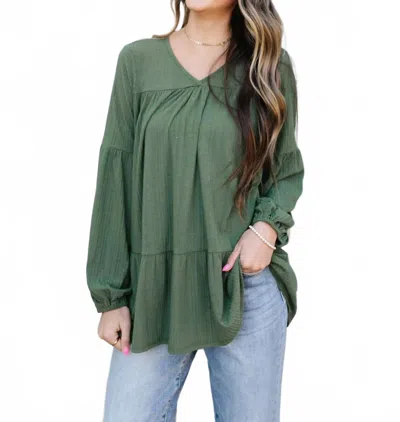 Hailey & Co Ainsley Balloon Sleeves Top In Hunter Green In Green