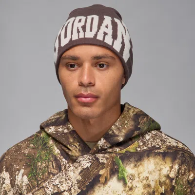 Jordan Peak Beanie In Brown
