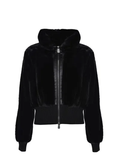 Pinko Bomber En Fourrure Synthétique In Black