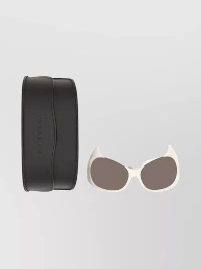 Balenciaga Cat-eye Sunglasses Bold Frame In White