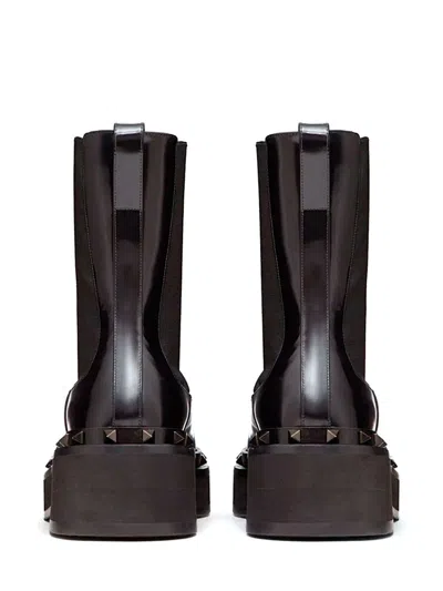 Valentino Garavani Shoes In Black