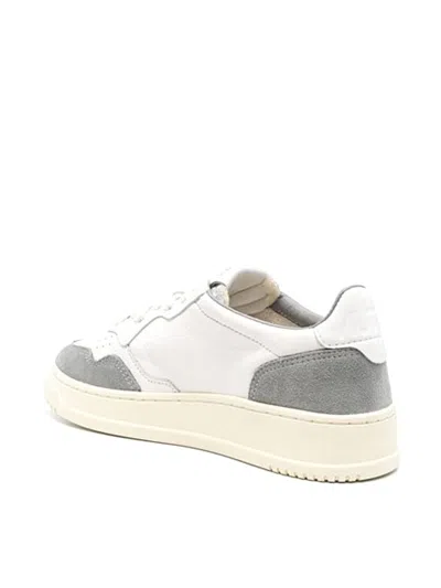 Autry Shoes In White