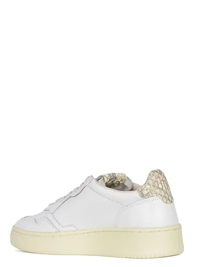 Autry Shoes In White
