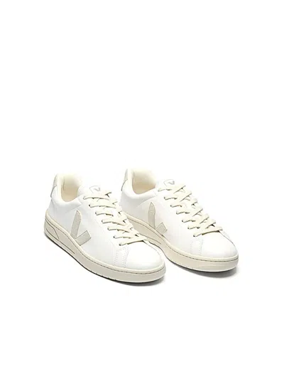 Veja Sneakers In White