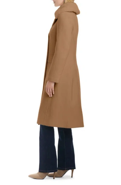 Vince Camuto Double Breasted Wool Blend Coat With Removable Faux Fur Collar In Brown