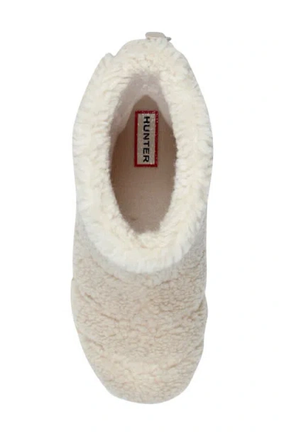 Hunter Maran Waterproof High Pile Fleace Boot In Neutral