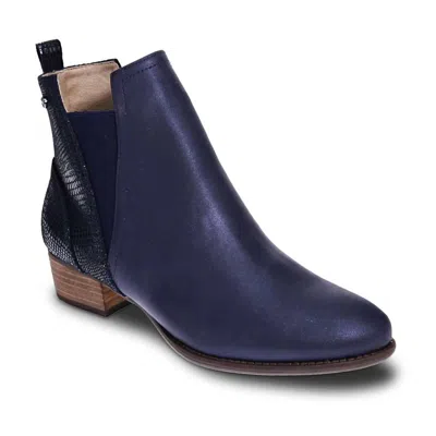 Revere Women's Havana Ankle Boots In Sapphire/navy Lizard In Multi