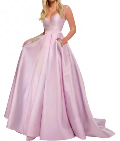 Sherri Hill Romantic Evening Gown With Full Skirt In Blush In Pink