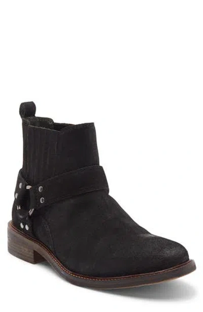 Steve Madden Wesley Chelsea Boot In Black