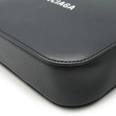 Pre-owned Balenciaga Black Leather Pochette Shoulder Bag ()