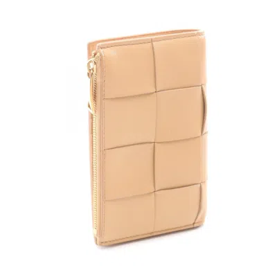 Pre-owned Bottega Veneta Beige Leather Wallet (bi-fold) () In Sand