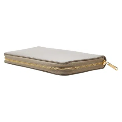 Pre-owned Celine Beige Grayish Leather Long Wallet (bi-fold) ()