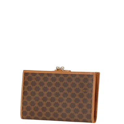 Pre-owned Celine Macadam Brown Pvc Leather Long Wallet (bi-fold) ()
