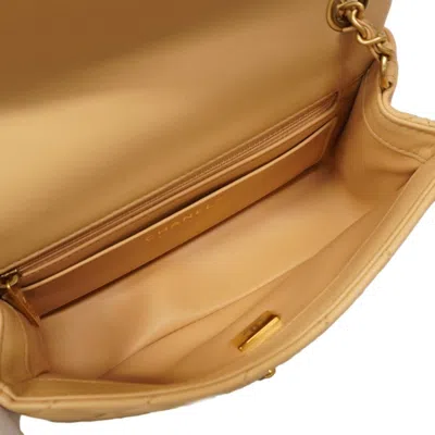 Pre-owned Chanel Beige Leather Shoulder Bag () In Sand