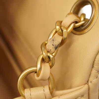 Pre-owned Chanel Beige Leather Shoulder Bag () In Sand