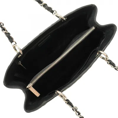 Pre-owned Chanel Black Canvas Shoulder Bag ()