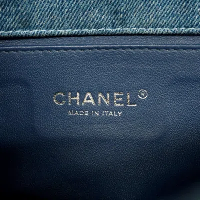 Pre-owned Chanel Blue Denim Shoulder Bag ()