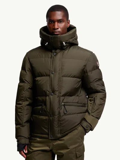 Moncler Grenoble Kasanka Hooded Down Ski Jacket Clothing In Green