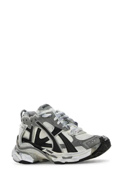 Balenciaga Dynamic Multicolor Runner Sneakers With Chunky Silhouette