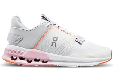 On Running (wmns)  Cloudnova 'flux Undyed White Zephyr' In Multi