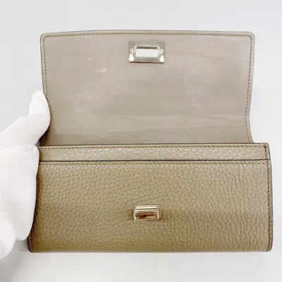 Pre-owned Fendi Brown Leather Long Wallet (bi-fold) ()