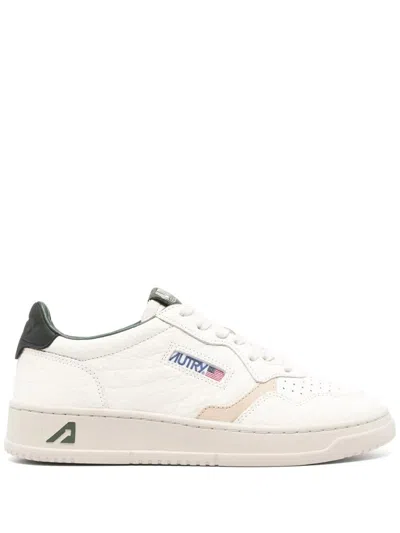 Autry Medalist Leather Sneakers In White