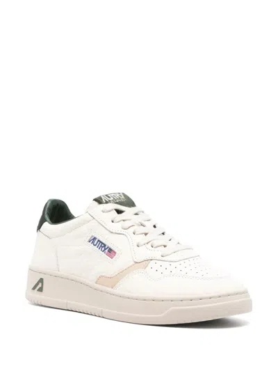 Autry Medalist Leather Sneakers In White