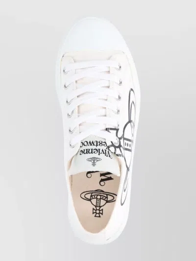 Vivienne Westwood Minimalist White Sneakers With Smooth Silhouette In White