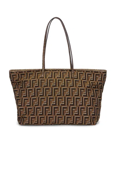 Pre-owned Fendi Zucca Roll Tote Bag In Brown
