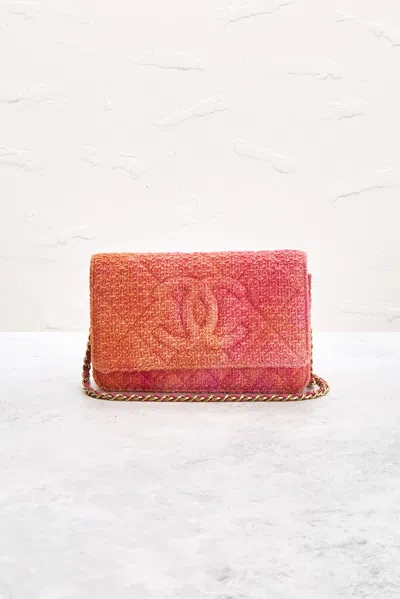 Pre-owned Chanel Tweed Wallet On Chain In Multi