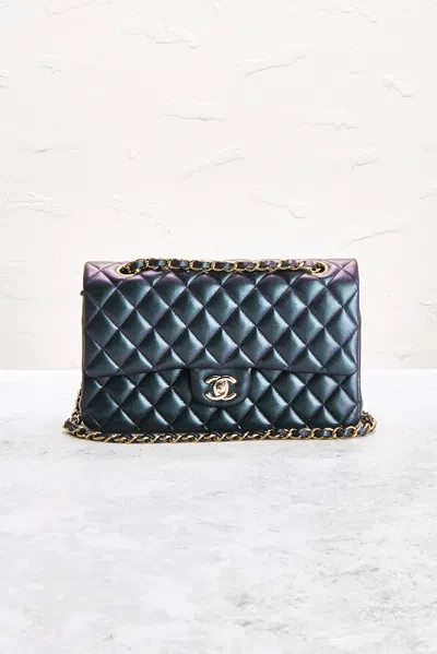 Pre-owned Chanel Lambskin Flap Bag In Purple