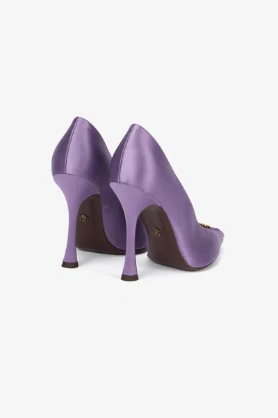 Roberto Cavalli Lilac Pumps With Leaf Insert In Purple