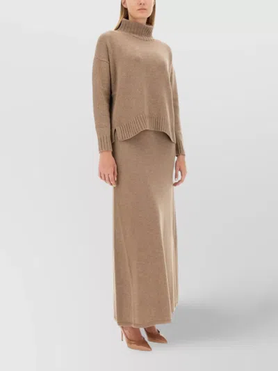 Max Mara Long Sleeve Turtleneck Knit Top In Brown