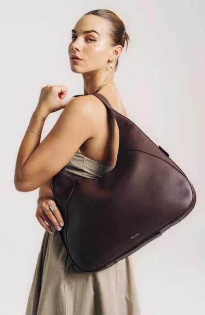 Oleada Marina Hobo Bag In Brown