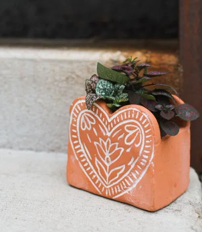 Matr Boomie Vasanta Heart Planter With Drainage In Brown