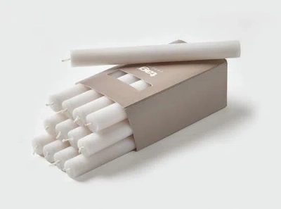 Tag 8" Straight Classic White Taper Paraffin Wax Candle In White