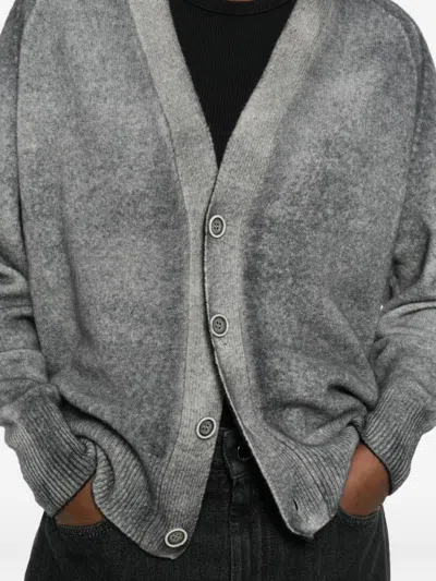 Avant Toi Wool And Cashmere V-necked Cardigan In Gray