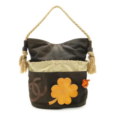 Pre-owned Chanel Beige Black Canvas Leather Wood Handbag Tote Bag () In Multi