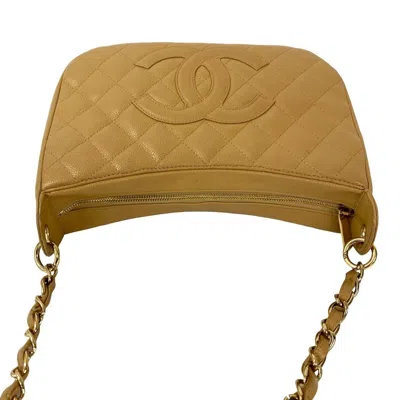 Pre-owned Chanel Beige Grained Calfskin Shoulder Bag () In Sand