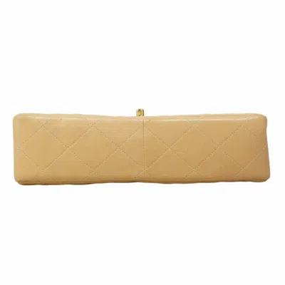 Pre-owned Chanel Beige Leather Shoulder Bag () In Sand