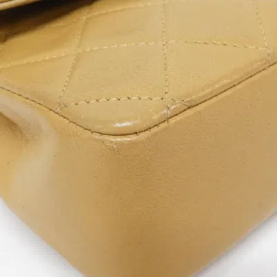 Pre-owned Chanel Beige Leather Shoulder Bag () In Sand