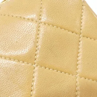 Pre-owned Chanel Beige Leather Shoulder Bag () In Sand