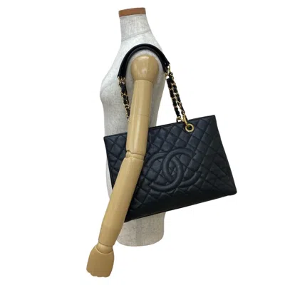 Pre-owned Chanel Black Grained Calfskin Tote Bag ()