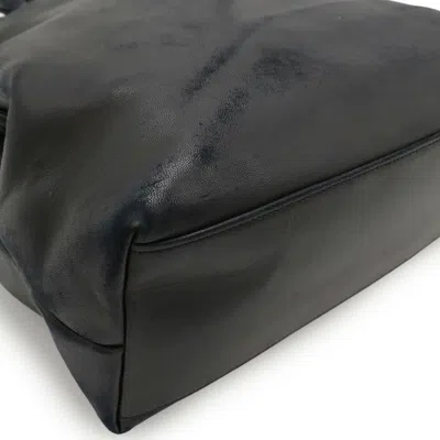 Pre-owned Chanel Black Leather Shoulder Bag Tote Bag ()