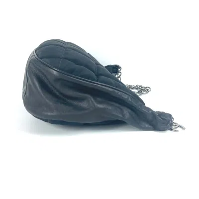 Pre-owned Chanel Black Nylon Leather Shoulder Bag ()