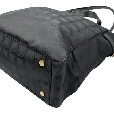 Pre-owned Chanel Black Nylon Tote Bag ()