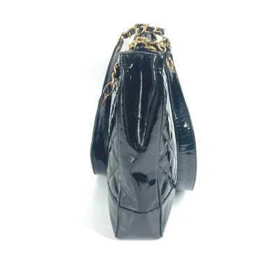 Pre-owned Chanel Black Shoulder Bag ()