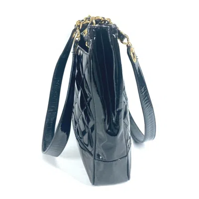 Pre-owned Chanel Black Shoulder Bag ()