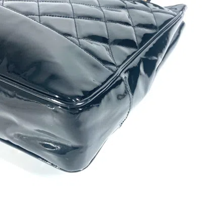 Pre-owned Chanel Black Shoulder Bag ()