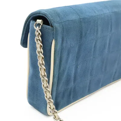 Pre-owned Chanel Blue Ivory Canvas Leather Shoulder Bag ()